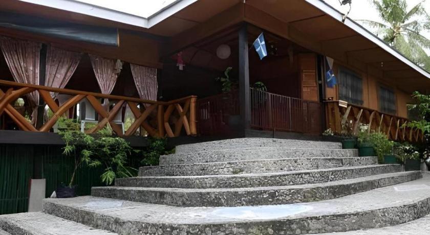 第67天堂假日度假村 Lucbuan 外观 照片